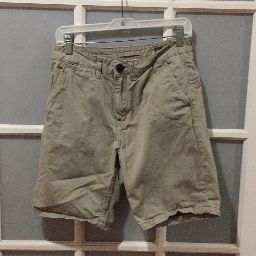 Gently Worn Beige Shorts by CCS size 30